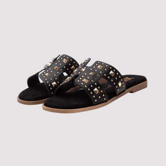 Xti Studded Flat Sandal Sandal 144016