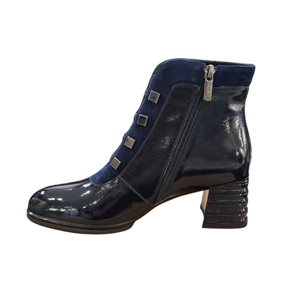 Loretta Vitale C3890