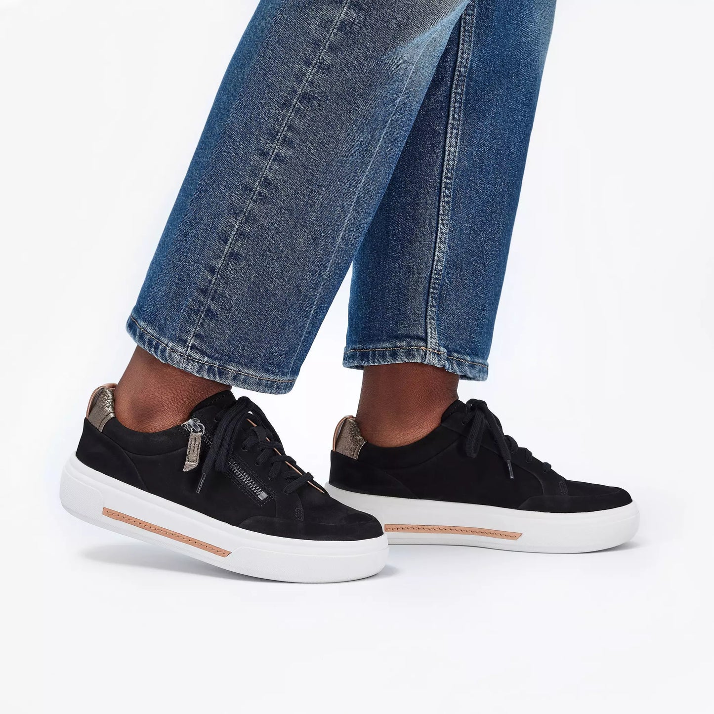 Clarks Hollyhock Zip Trainer