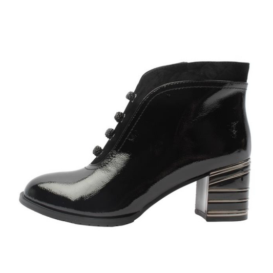 Loretta Vitale C3891