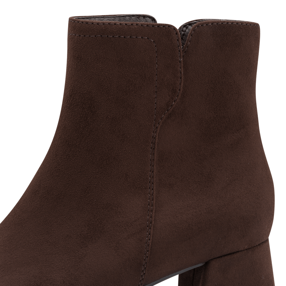 Jana Wide Fit Block Heel Ankle Boot 25364