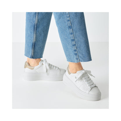Tamaris White Lace Up Trainer Diamante Detailing  23755-45