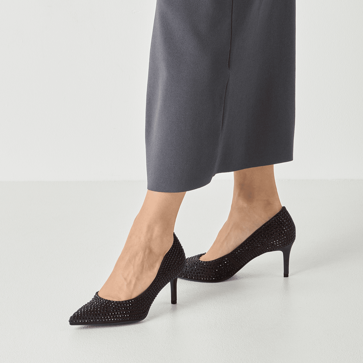 Tamaris Pointed Toe Jewelled High Heel Pump 22468